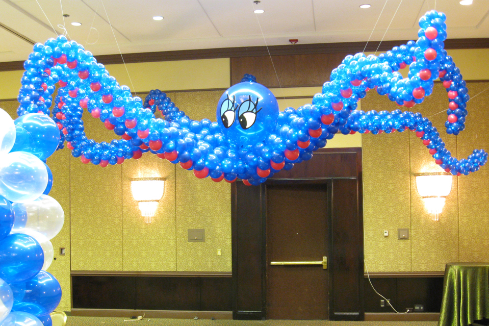 World's Best Balloon Twisting NYC & CT Colorful Creations
